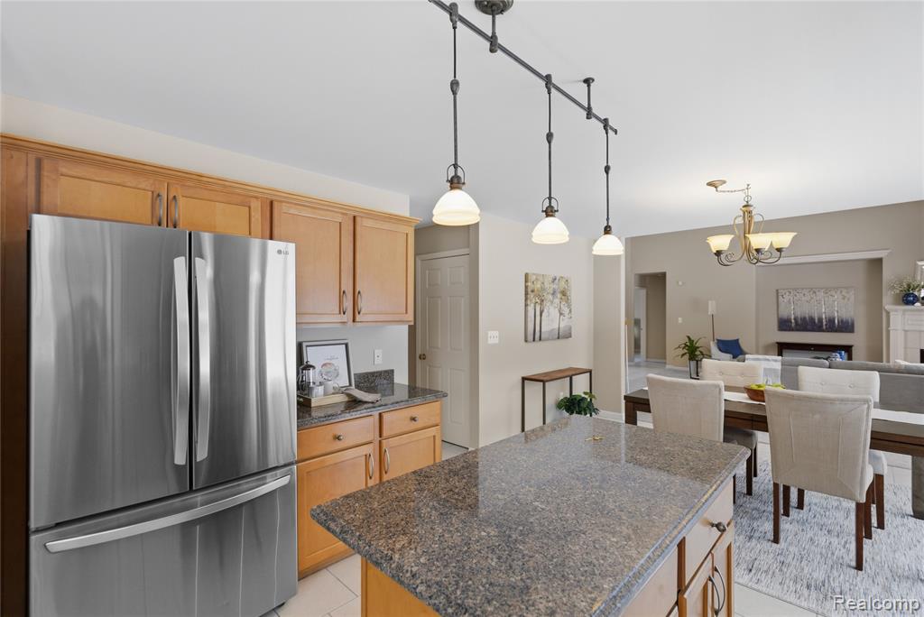 46448 Leanna Drive, Macomb, MI 48044 — Photo 16