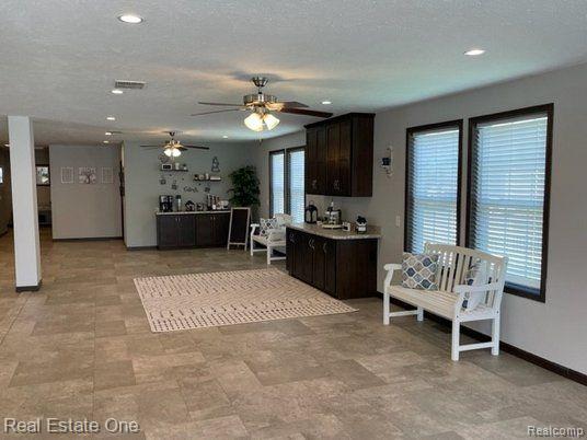 579 TURQUOISE Drive, Whitmore Lake, MI 48189 — Photo 25