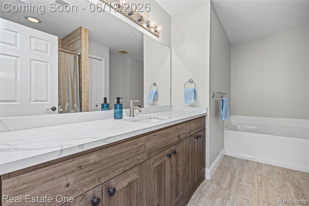 43354 Pendleton Circle, 46, Sterling Heights, MI 48313 — Photo 24