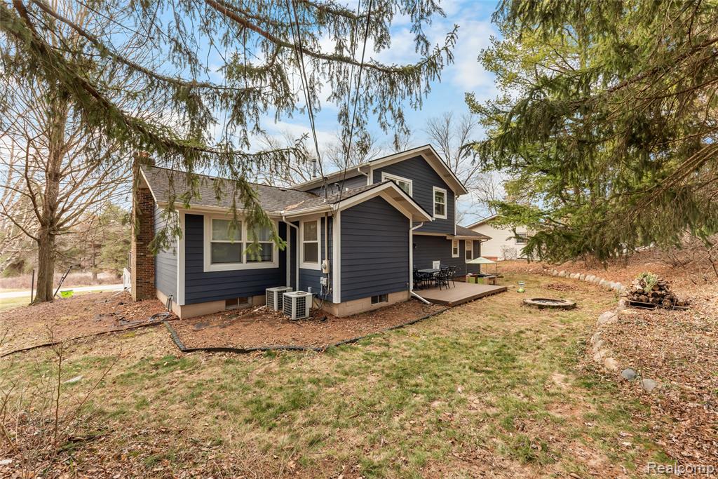 4710 Whitman Circle, Ann Arbor, MI 48103 — Photo 7