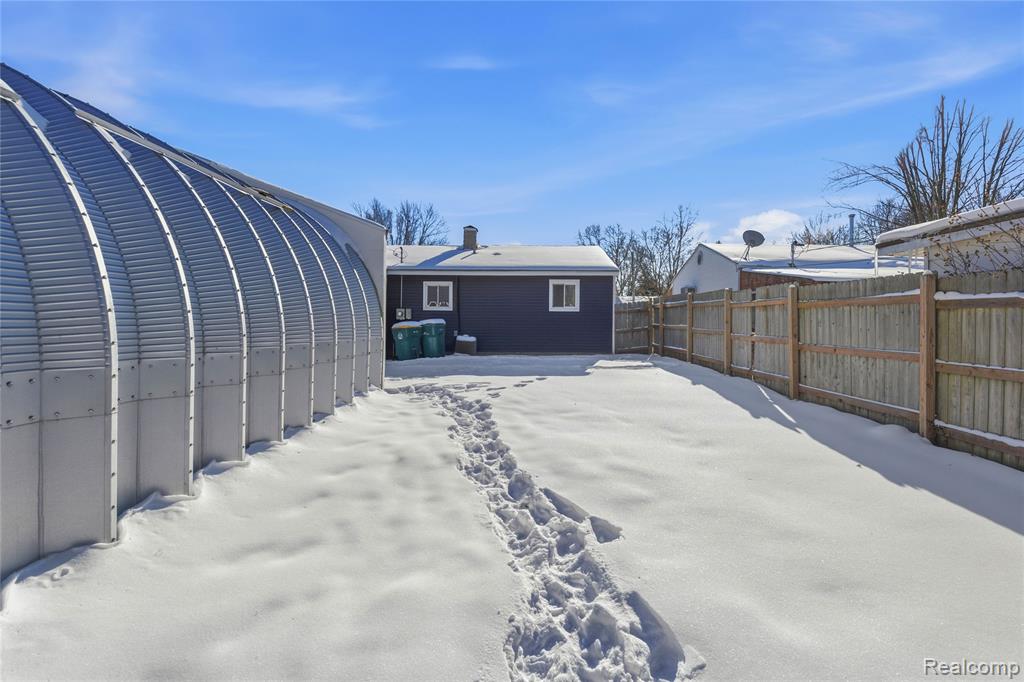 1273 Fall River Road, Ypsilanti, MI 48198 — Photo 29