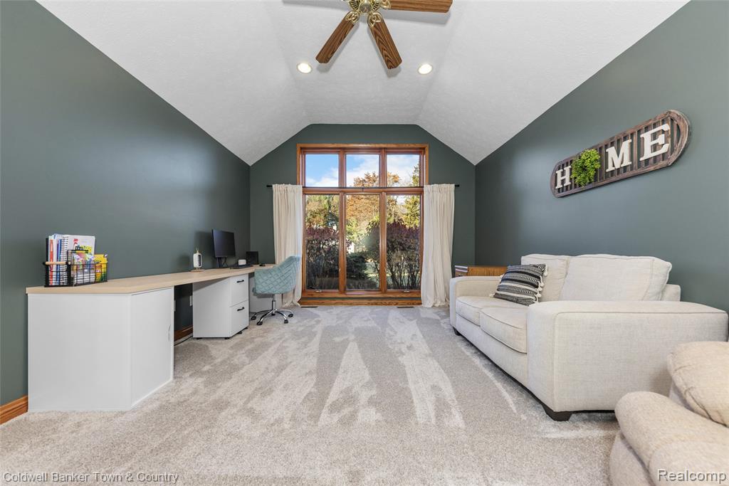 11535 Lancelot Lane, Pinckney, MI 48169 — Photo 19