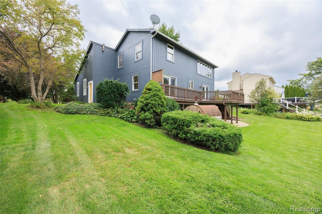 59692 Barkley Drive, New Hudson, MI 48165 — Photo 38