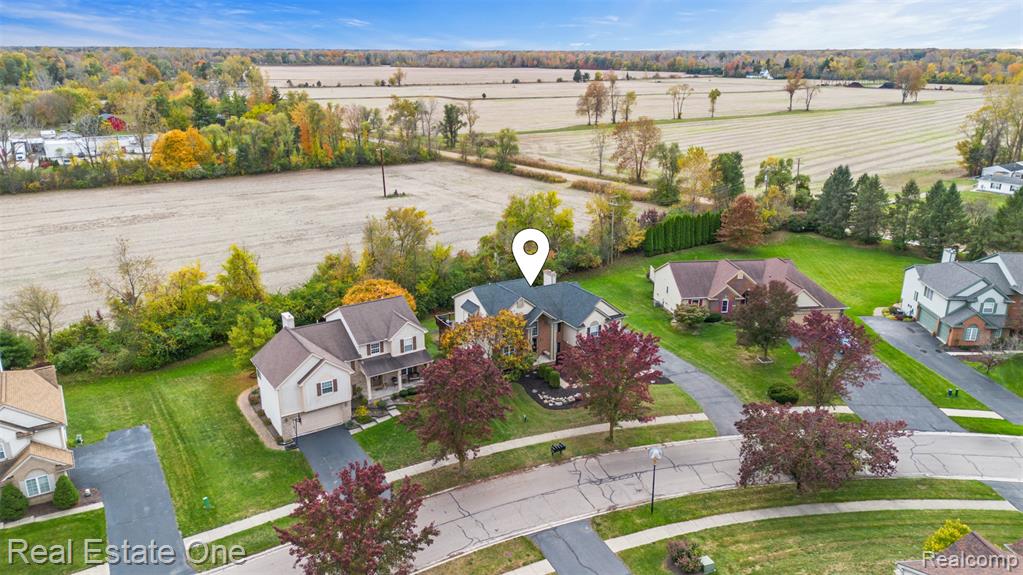 43275 Pond Bluff Drive, Belleville, MI 48111 — Photo 36