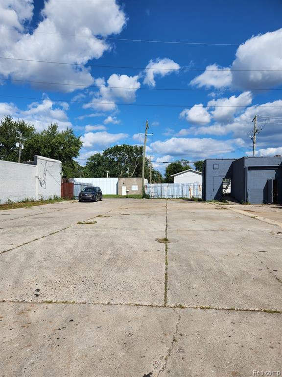 13507 Auburn Street, Detroit, MI 48223 — Photo 24
