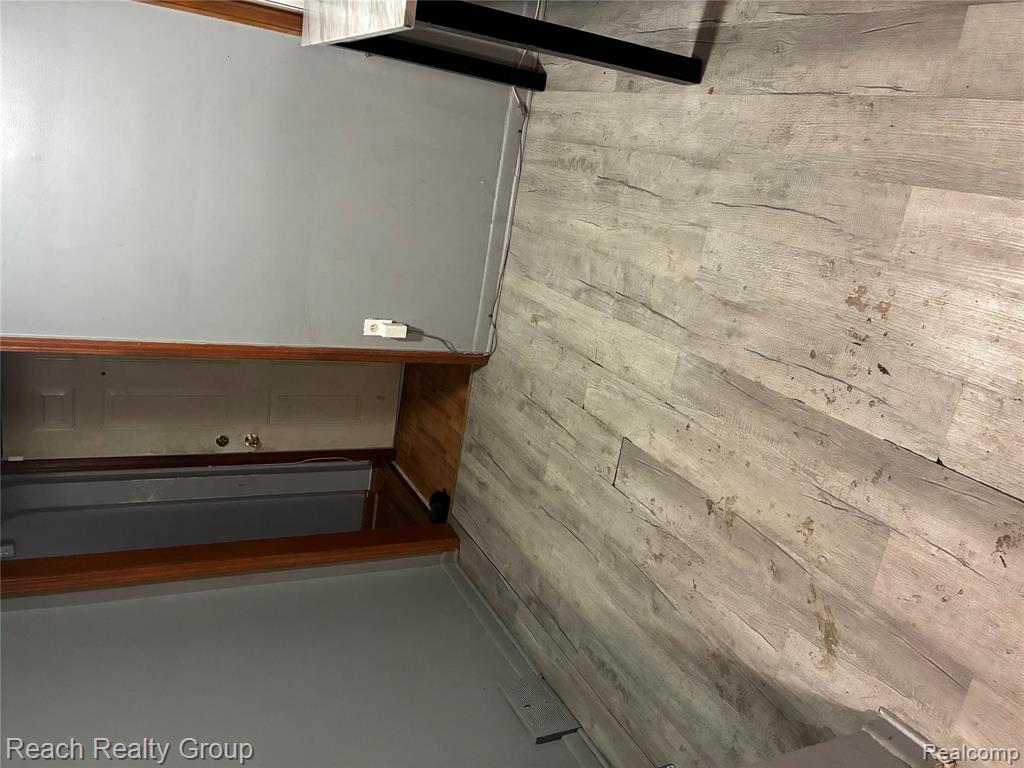 20495 Packard Street, Detroit, MI 48234 — Photo 8
