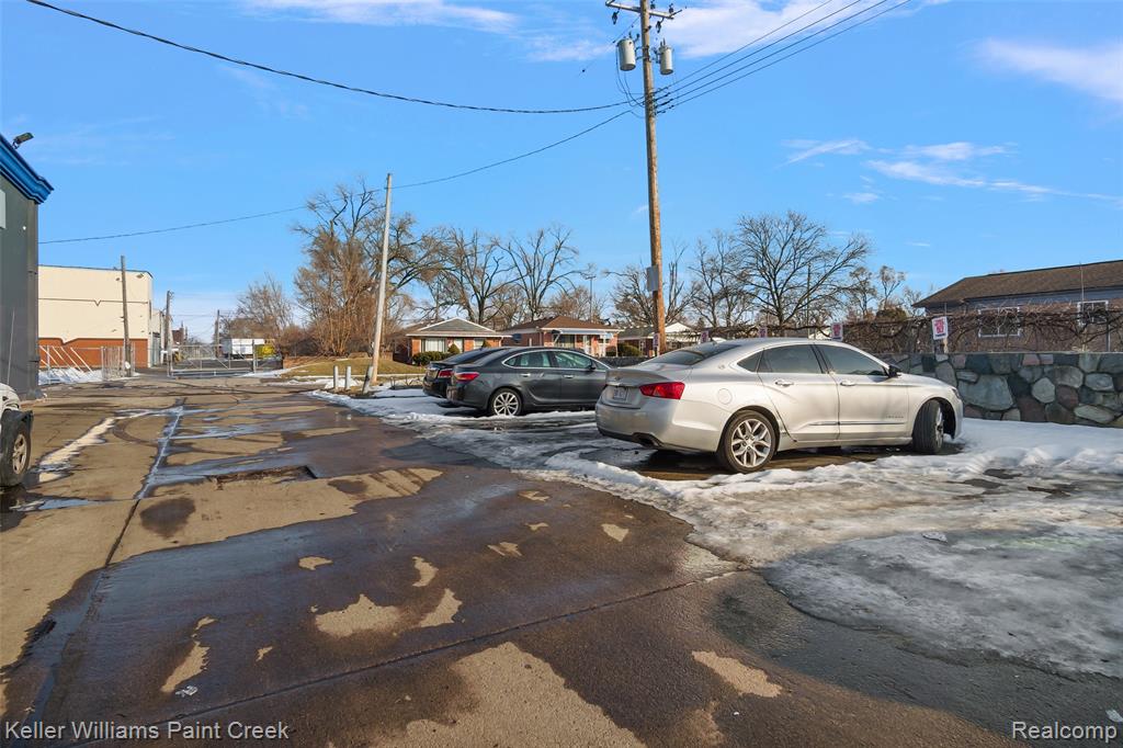 10311 W 8 Mile Road, Detroit, MI 48221 — Photo 12