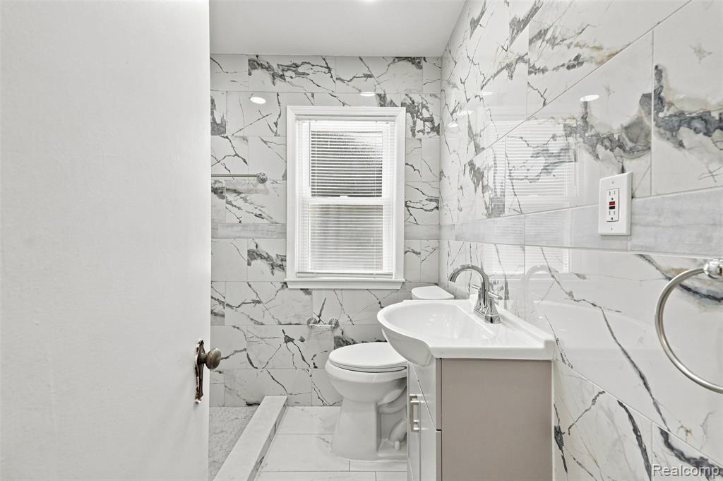 50 Eason Street, Highland Park, MI 48203 — Photo 13