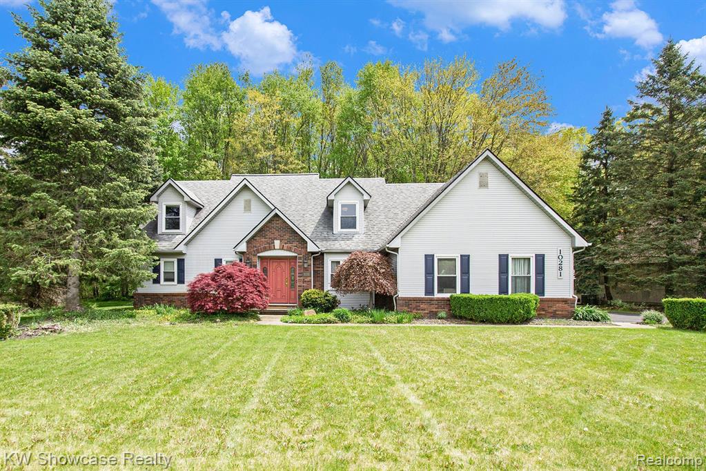 10281 GREENBRIER, Brighton, MI 48114 — Photo 2