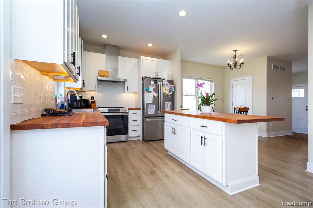 538 S Elm Street, Lapeer, MI 48446 — Photo 13