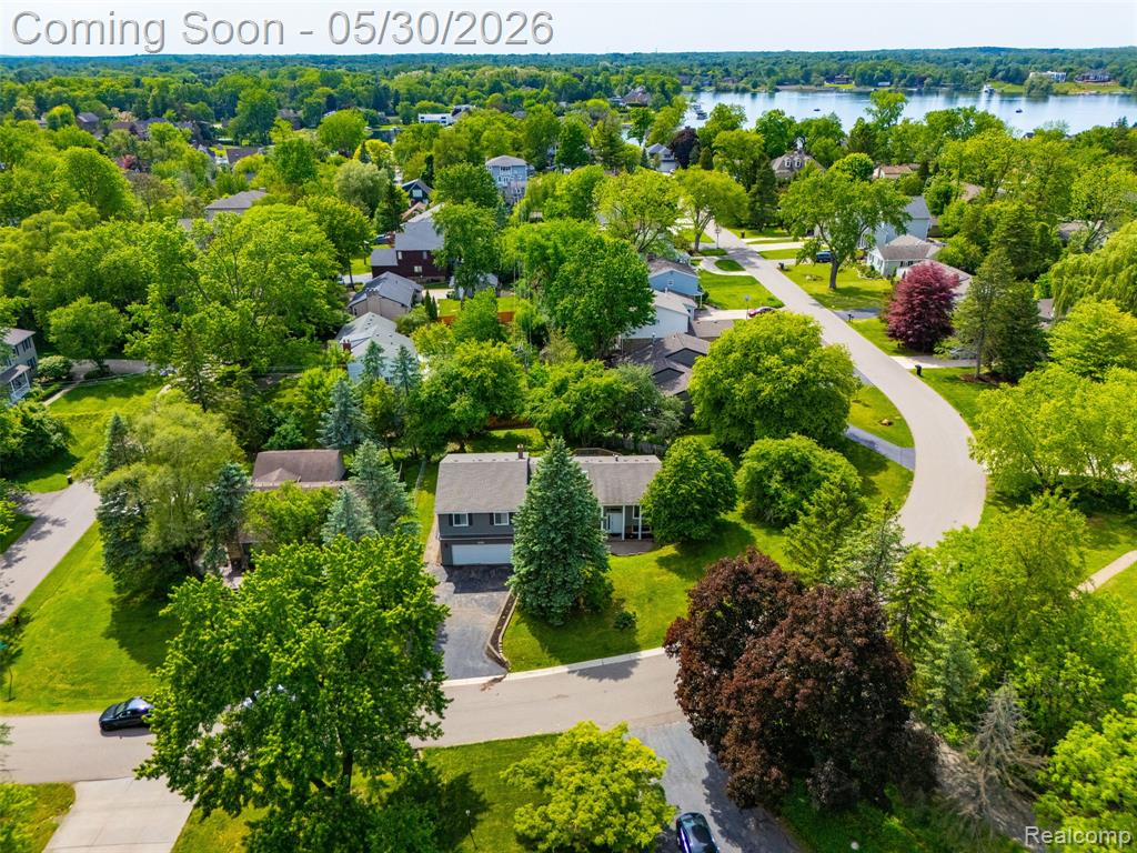 5620 Eastman Boulevard, West Bloomfield, MI 48323 — Photo 39