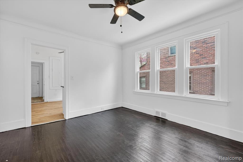 368 Piper Boulevard, Detroit, MI 48215 — Photo 10