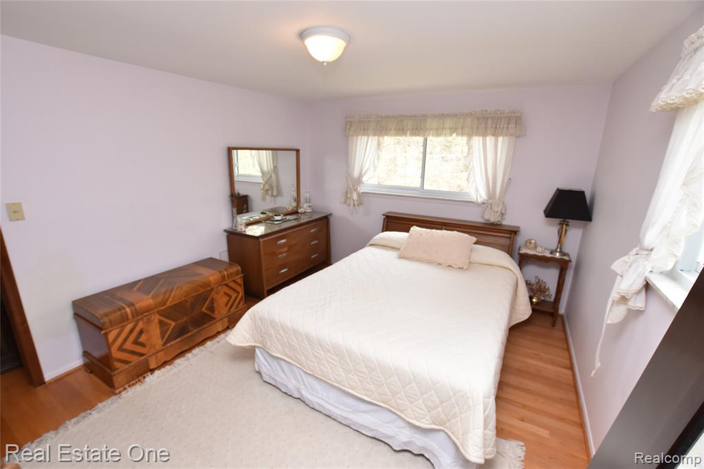 3275 Golfhill Drive, Waterford, MI 48329 — Photo 28