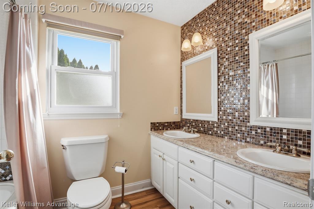 9722 Sunnywood Trail, South Lyon, MI 48178 — Photo 34