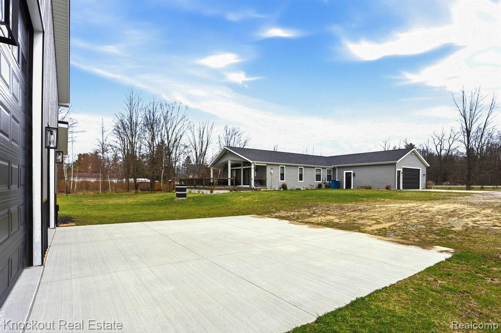 10413 Elms Road, Montrose, MI 48457 — Photo 39