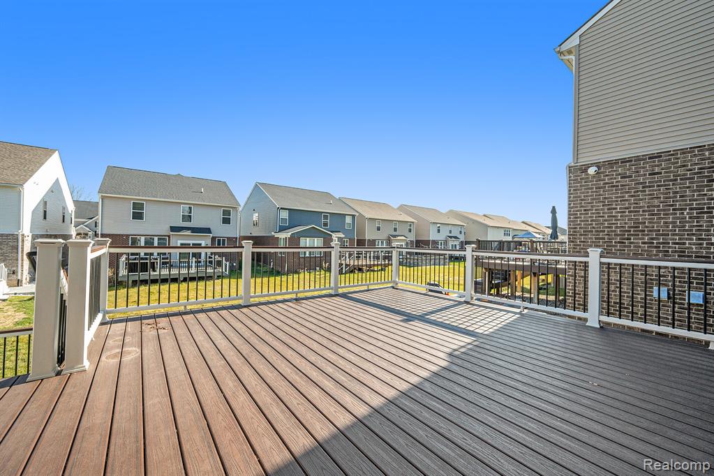 28364 Hanover Drive, Novi, MI 48377 — Photo 36