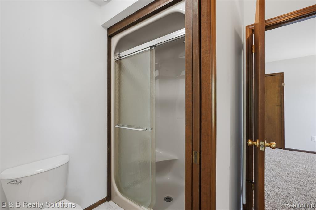 780 N Van Dyke Road, Almont, MI 48003 — Photo 20