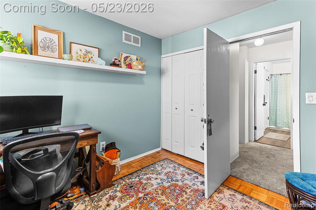 5465 New Meadow Drive, Ypsilanti, MI 48197 — Photo 23