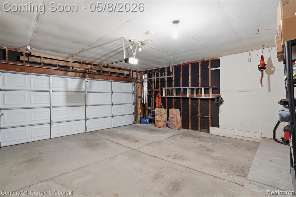 44775 Dunbarton Court, Novi, MI — Photo 42