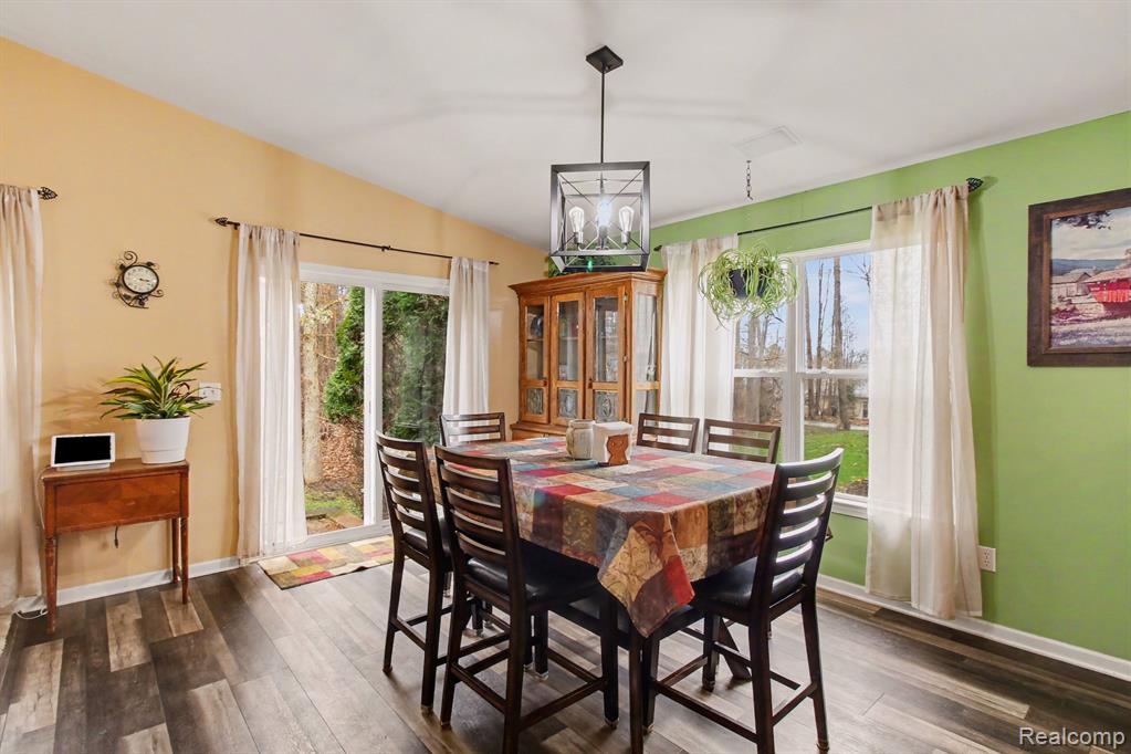 2661 Signature Circle, Pinckney, MI 48169 — Photo 14