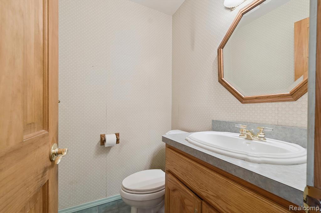 437 Corinne, Canton, MI 48187 — Photo 17