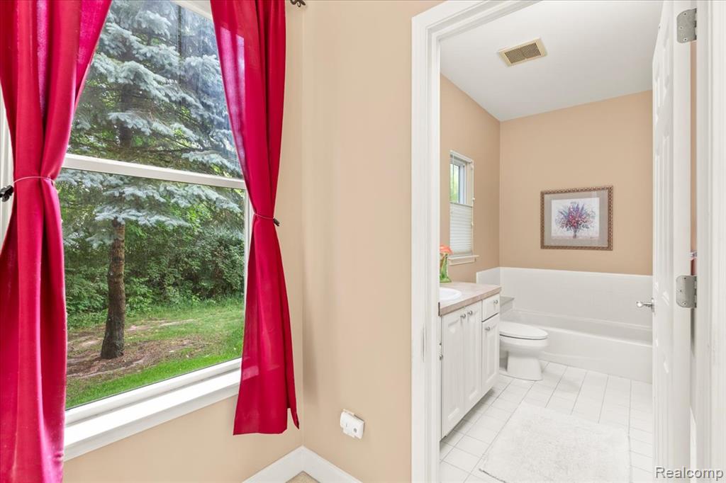 118 Fox Hollow Drive, Metamora, MI 48455 — Photo 26