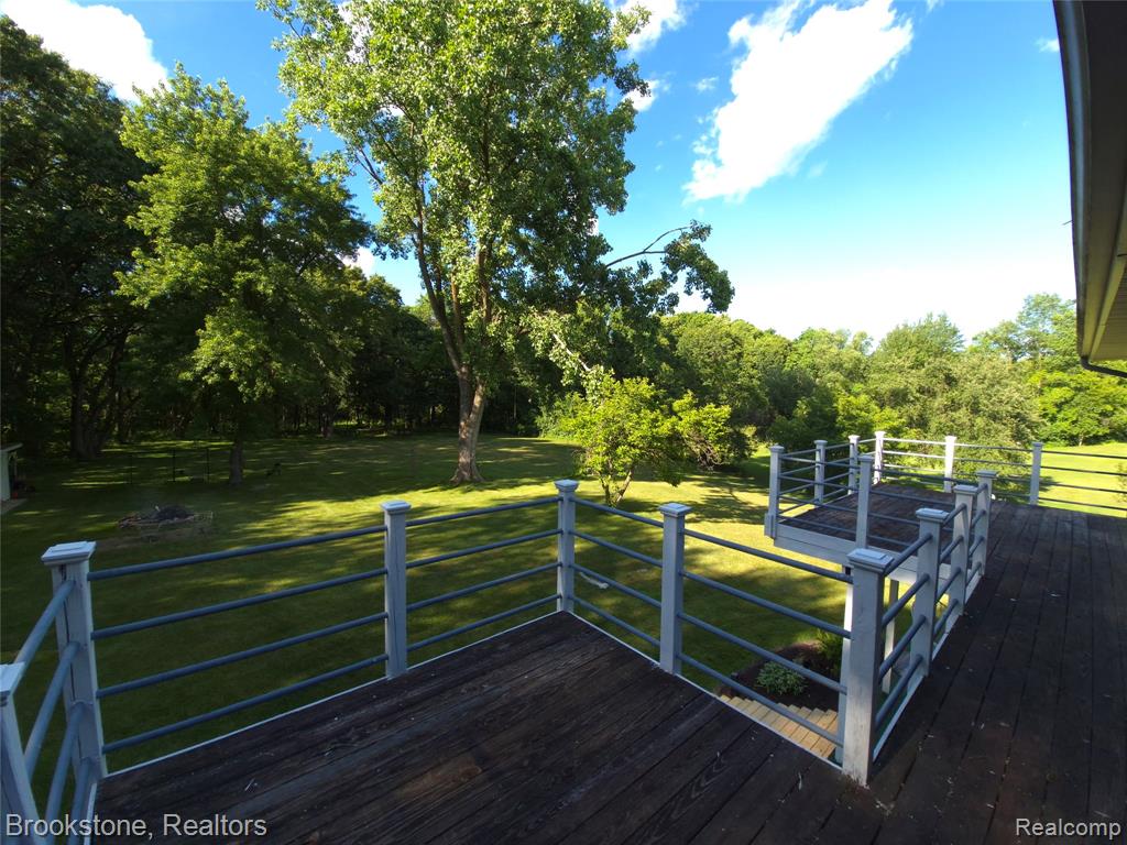 4890 Whipple Lake Road, Clarkston, MI 48348 — Photo 7