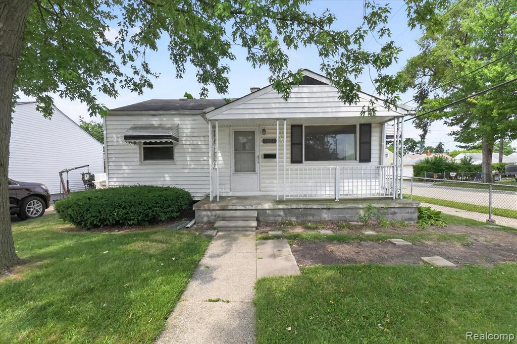 3504 18th Street, Wyandotte, MI 48192