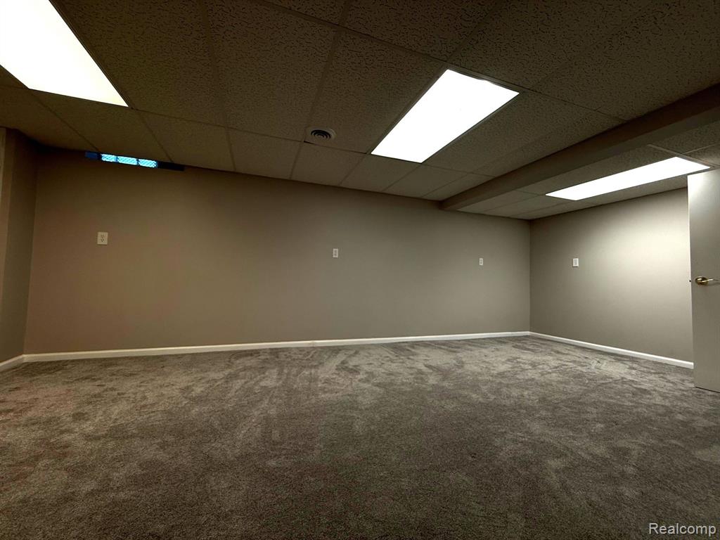 2002 W FRANKLIN Drive, 37, Canton, MI 48187 — Photo 31