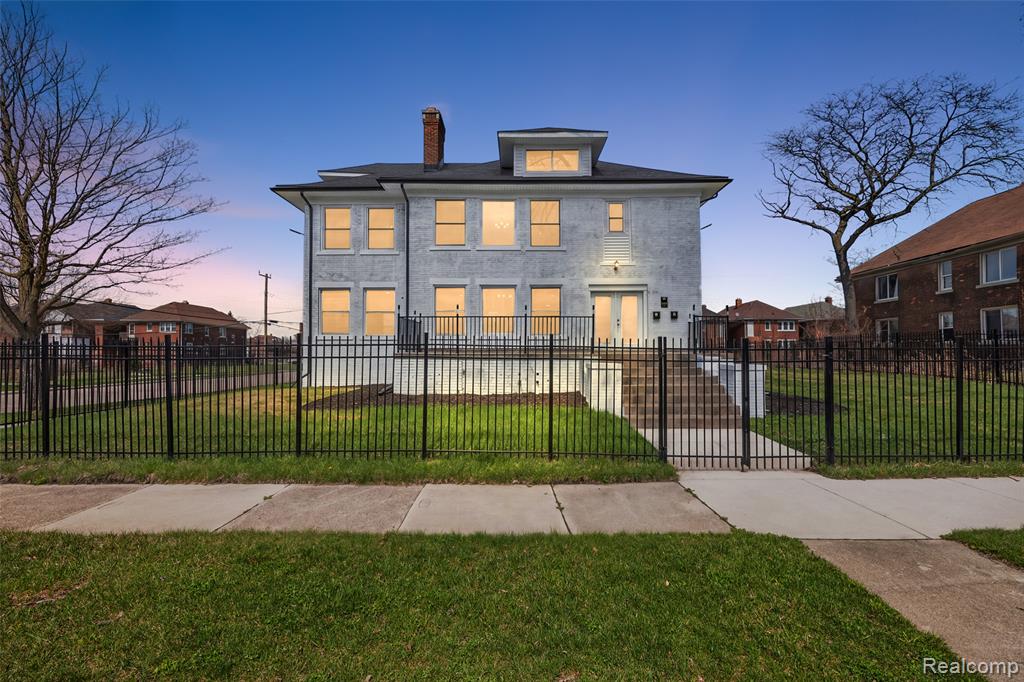 2080 Gladstone, Unit 1 Street, Detroit, MI 48206