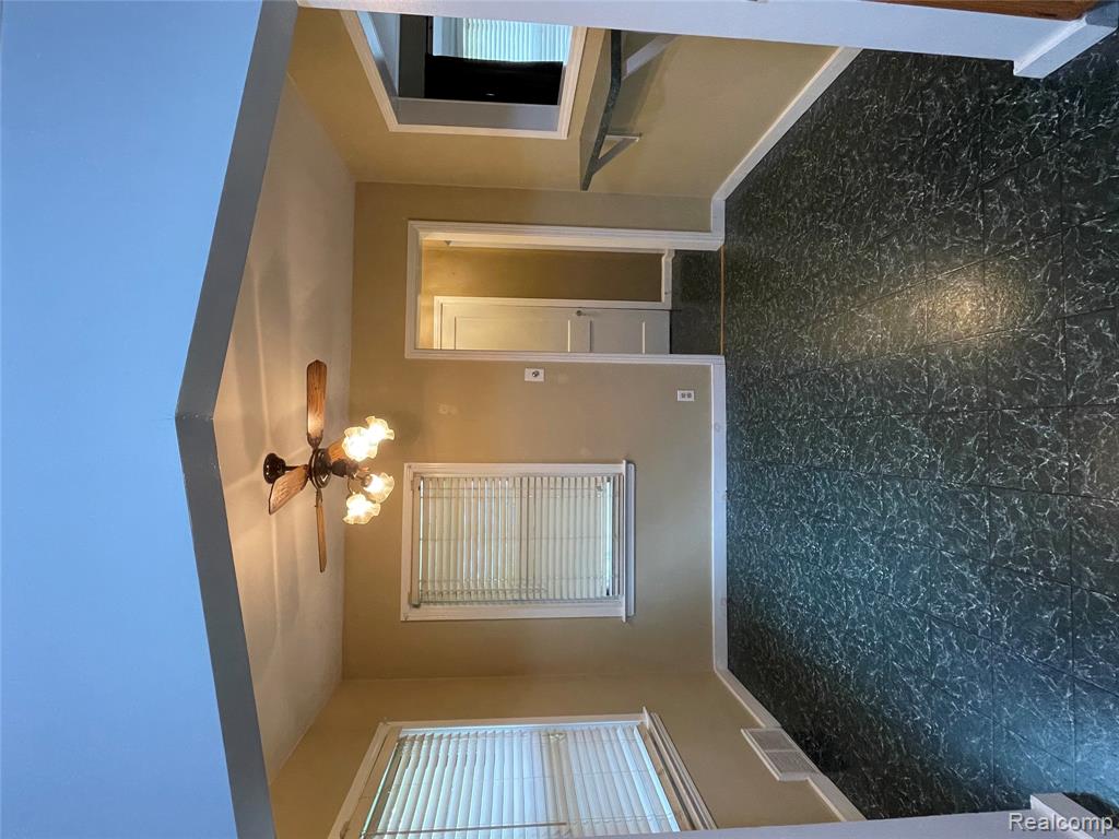 823 E 2nd Street, Royal Oak, MI 48067 — Photo 11