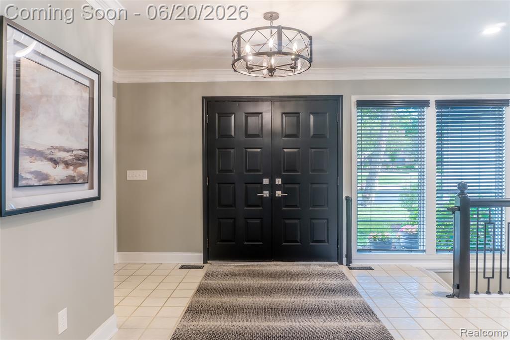 4413 Pinehurst Drive, West Bloomfield, MI — Photo 10