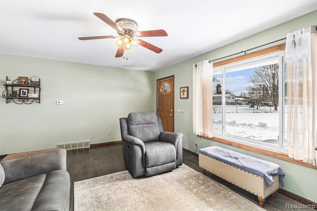 2217 Miark Drive, Lapeer, MI 48446 — Photo 4