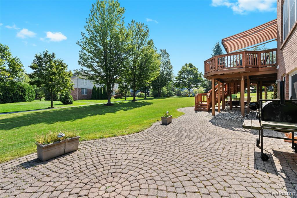 18031 Stonebrook Drive, Northville, MI 48168 — Photo 56