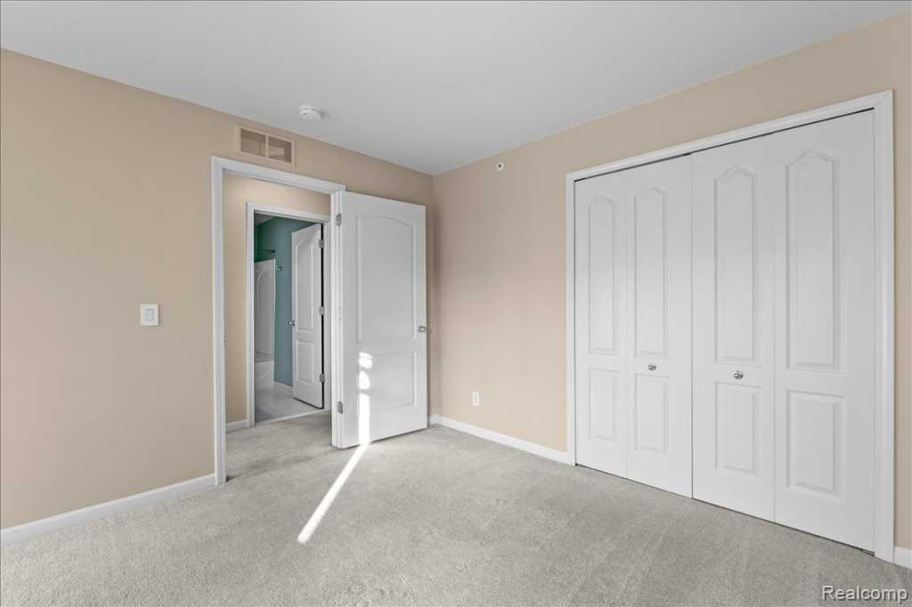 3262 Johanna Ware W, Wixom, MI 48393 — Photo 27