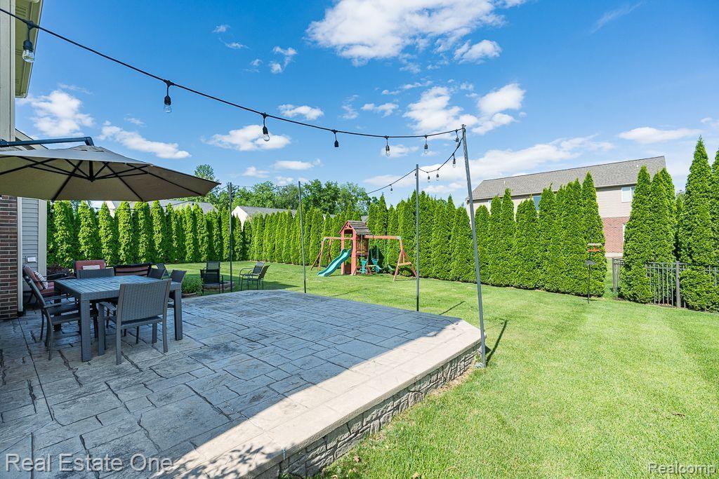 985 Monterey Lane, Rochester Hills, MI 48307 — Photo 10