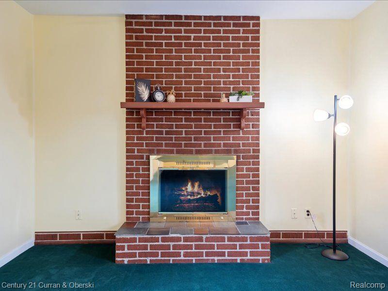 40509 PINETREE Drive, Plymouth, MI 48170 — Photo 10