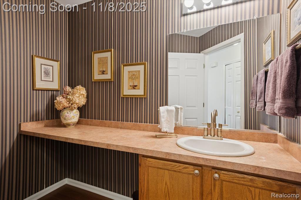 41130 Greystone Boulevard, Plymouth, MI 48170 — Photo 16