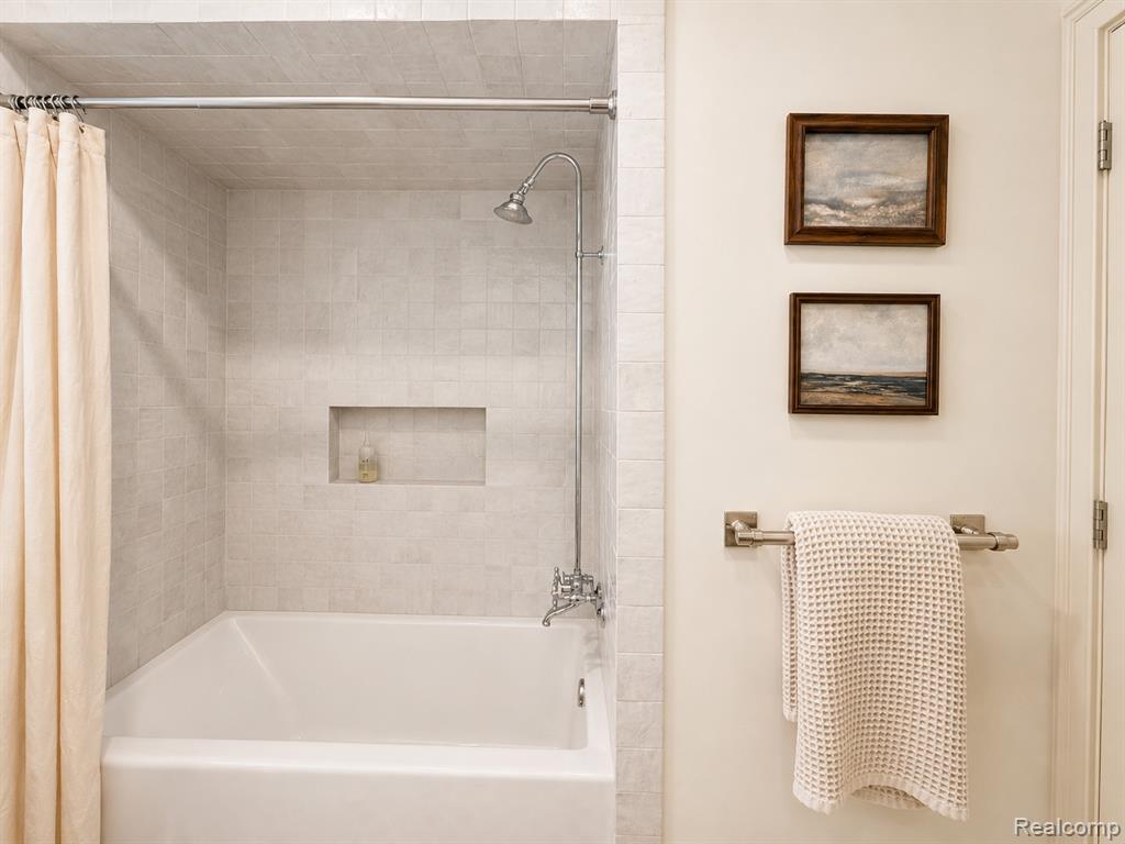 19510 Clement Road, Northville, MI 48167 — Photo 21