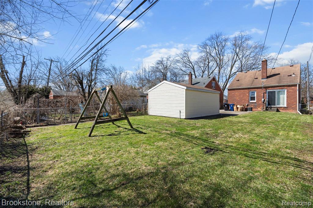 9956 Arnold, Redford, MI 48239 — Photo 23