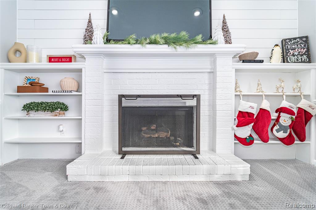 539 Dorchester Way, Milford, MI 48381 — Photo 19
