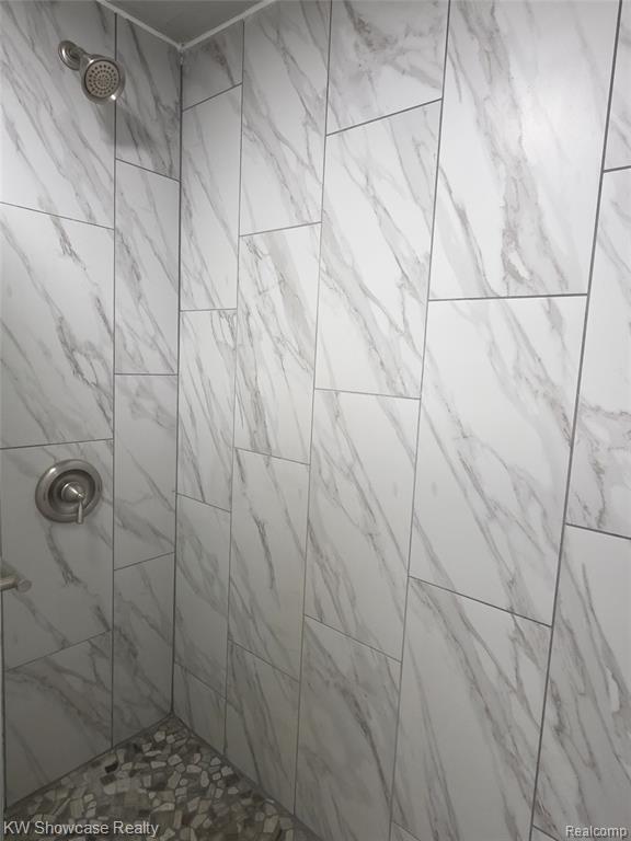 6354 Bennett Lake Road, Fenton, MI 48430 — Photo 31