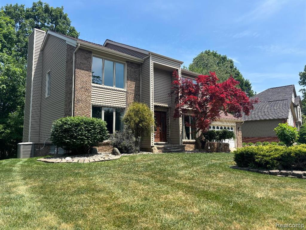 2136 Millstream Drive, Wixom, MI 48393 — Photo 2