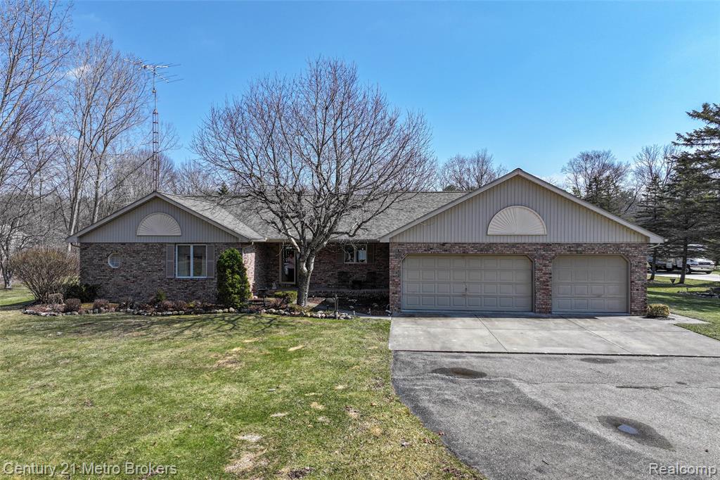 5464 N Seymour Road, Flushing, MI 48433 — Photo 7
