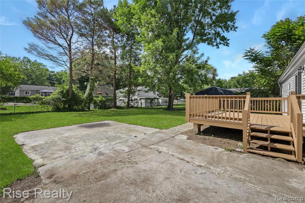 319 N Genesee Street, Montrose, MI 48457 — Photo 22