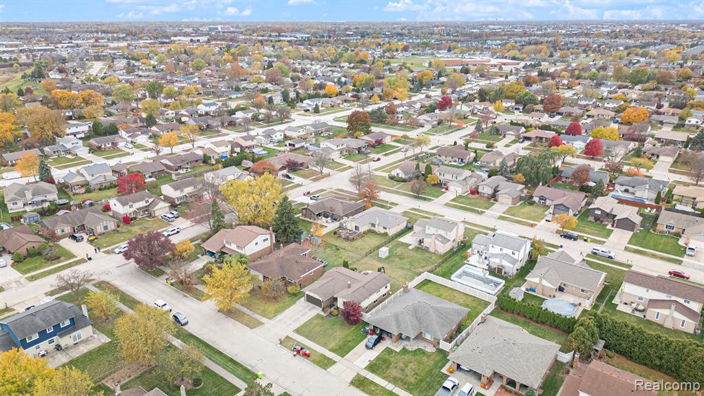 46009 Donahue Avenue, Macomb, MI 48044 — Photo 35