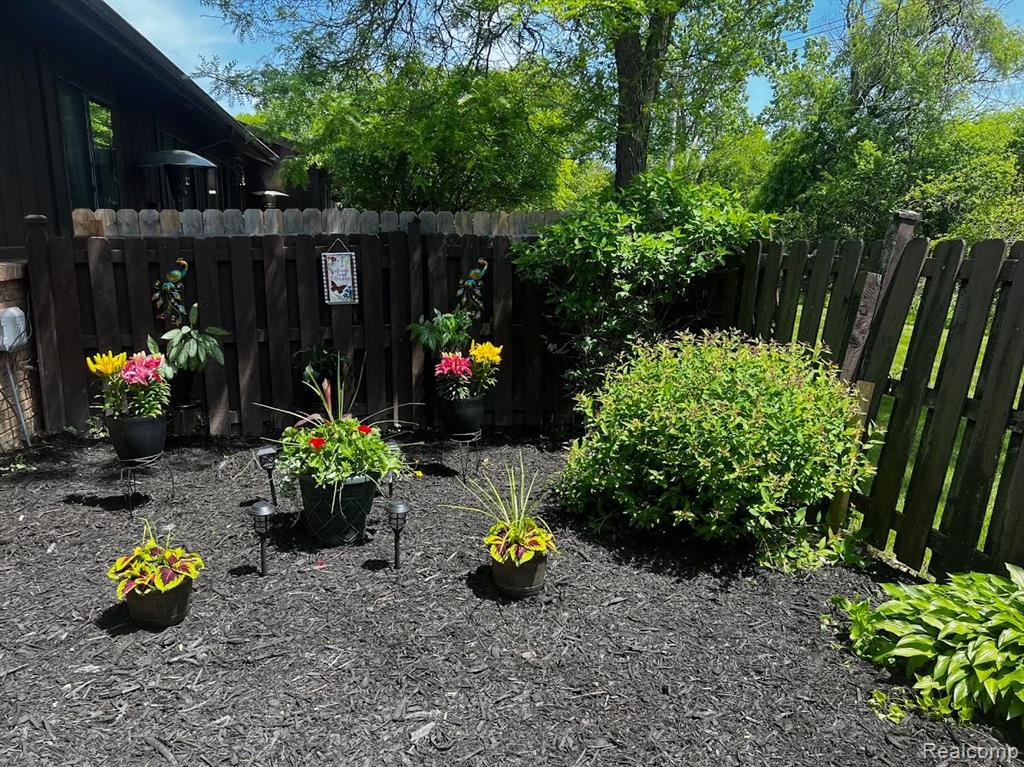27205 CUMBERLAND, Southfield, MI 48033 — Photo 36