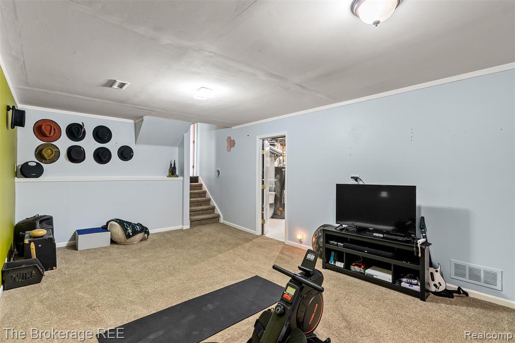 5950 Carscadden Way, Highland, MI — Photo 40