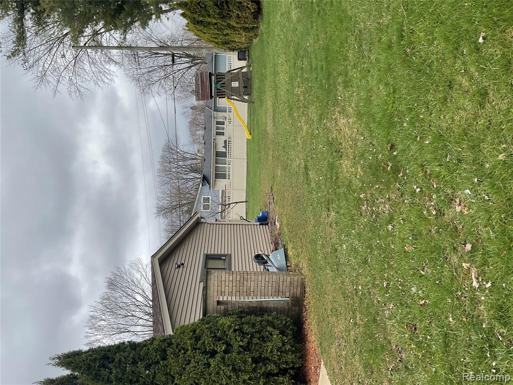 7070 Riverstone Road, West Bloomfield, MI — Photo 46