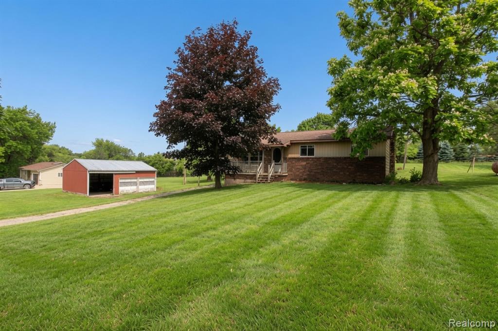 8040 Smith Road, Gaines Vlg, MI 48436 — Photo 8